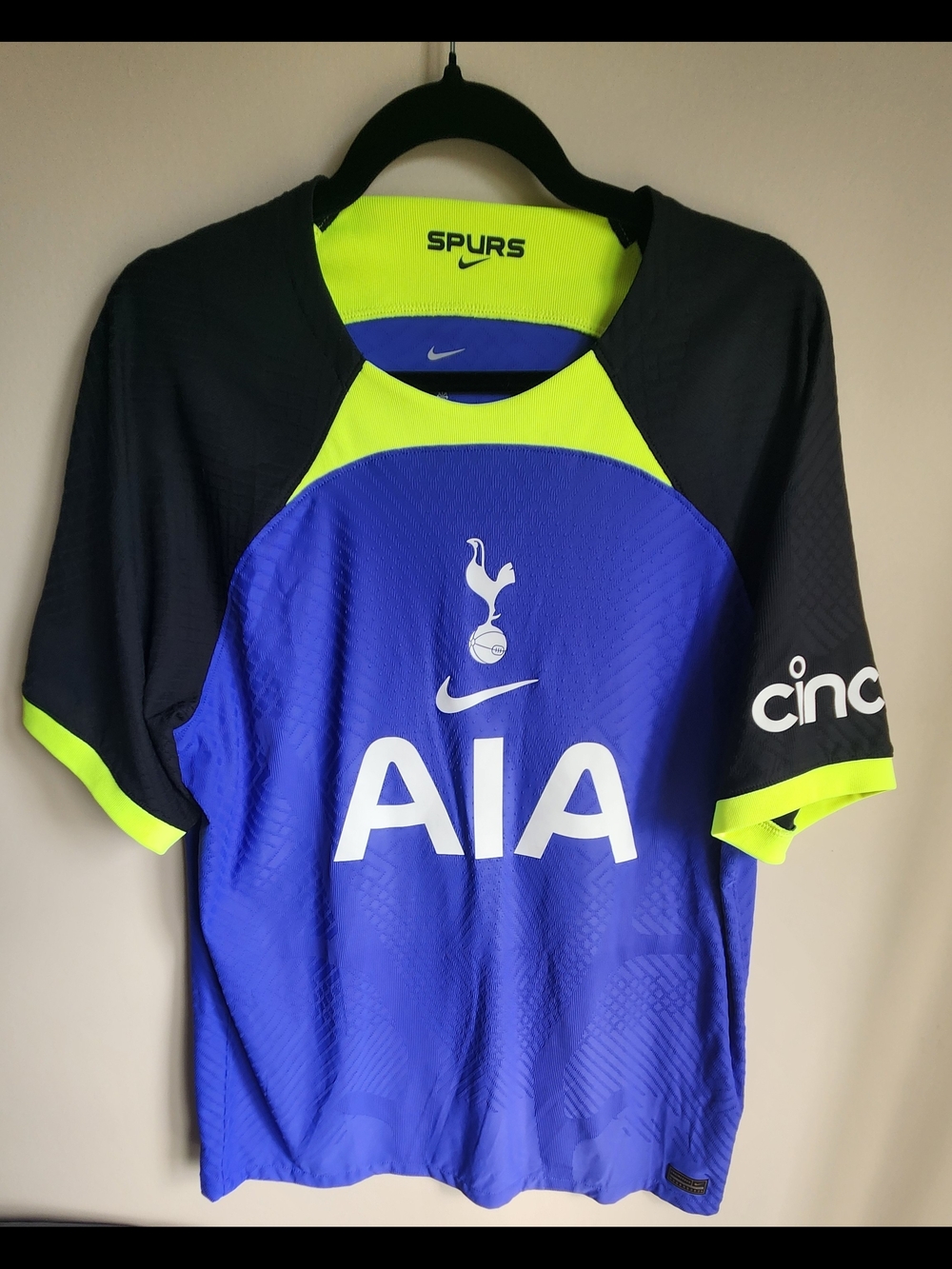 Nike Spurs Away 22/23 Blue and Neon Green Soccer Jersey Size Large